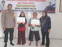 Bhabinkamtibmas Desa Pamalontian Pantau Penyaluran BLT Dana Desa Tahun 2025