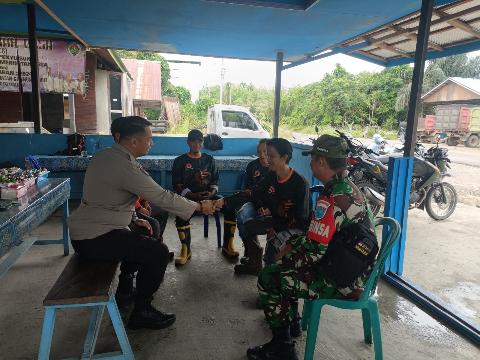 Polsek Gunung Purei Gelar Minggu Kasih, Warga Sampaikan Aspirasi Langsung ke Polisi