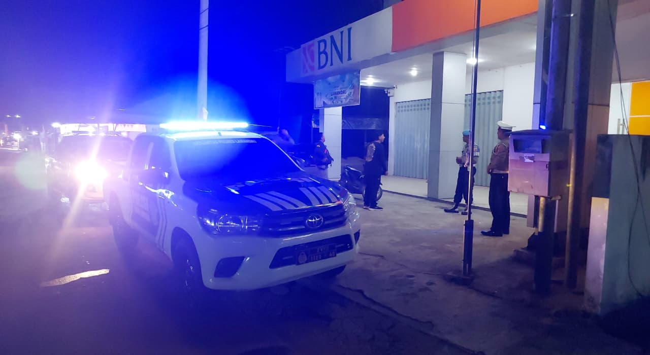 Sat Lantas Patroli Blue Light Upaya Cegah Gangguan Kamtibmas