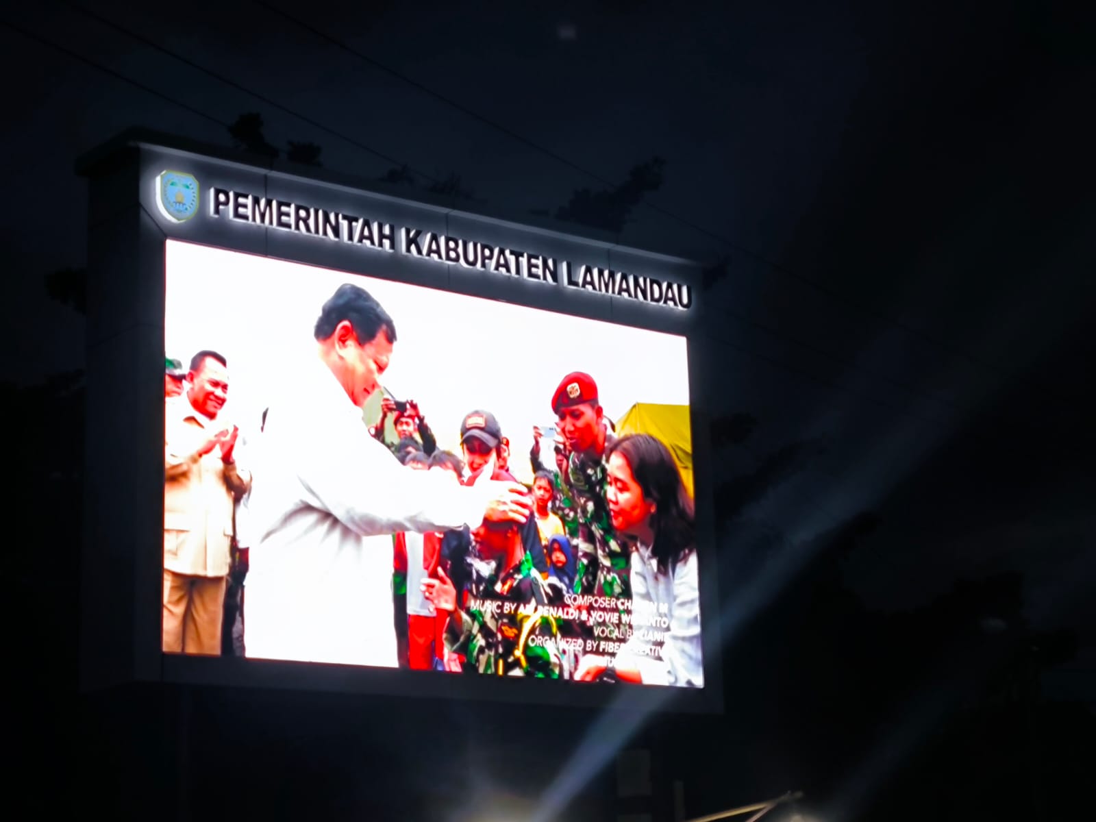 Polres Lamandau Penayangan Video HUT Kemerdekaan RI oleh Presiden RI Lewat Videotron