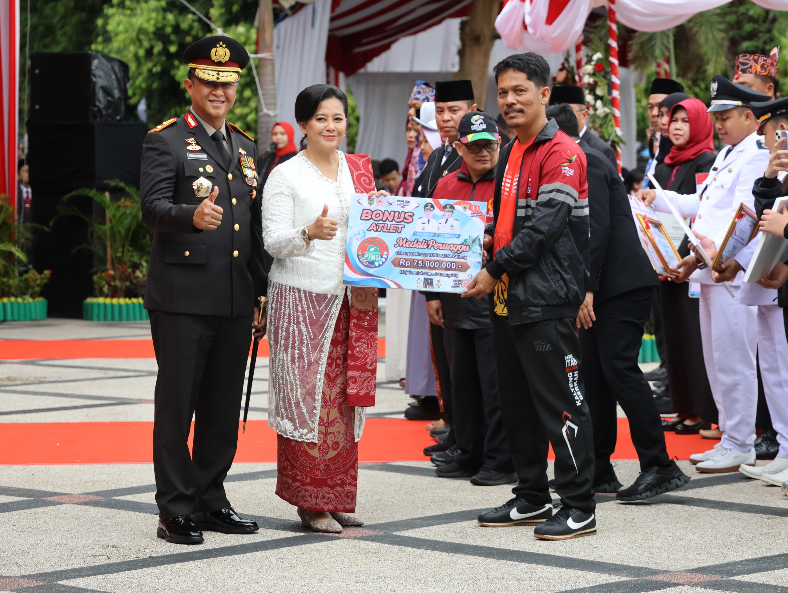 Perkuat Jiwa Nasional, Kapolda Kalteng Hadiri Upacara Peringatan HUT RI Ke-80 di Kantor Gubernur