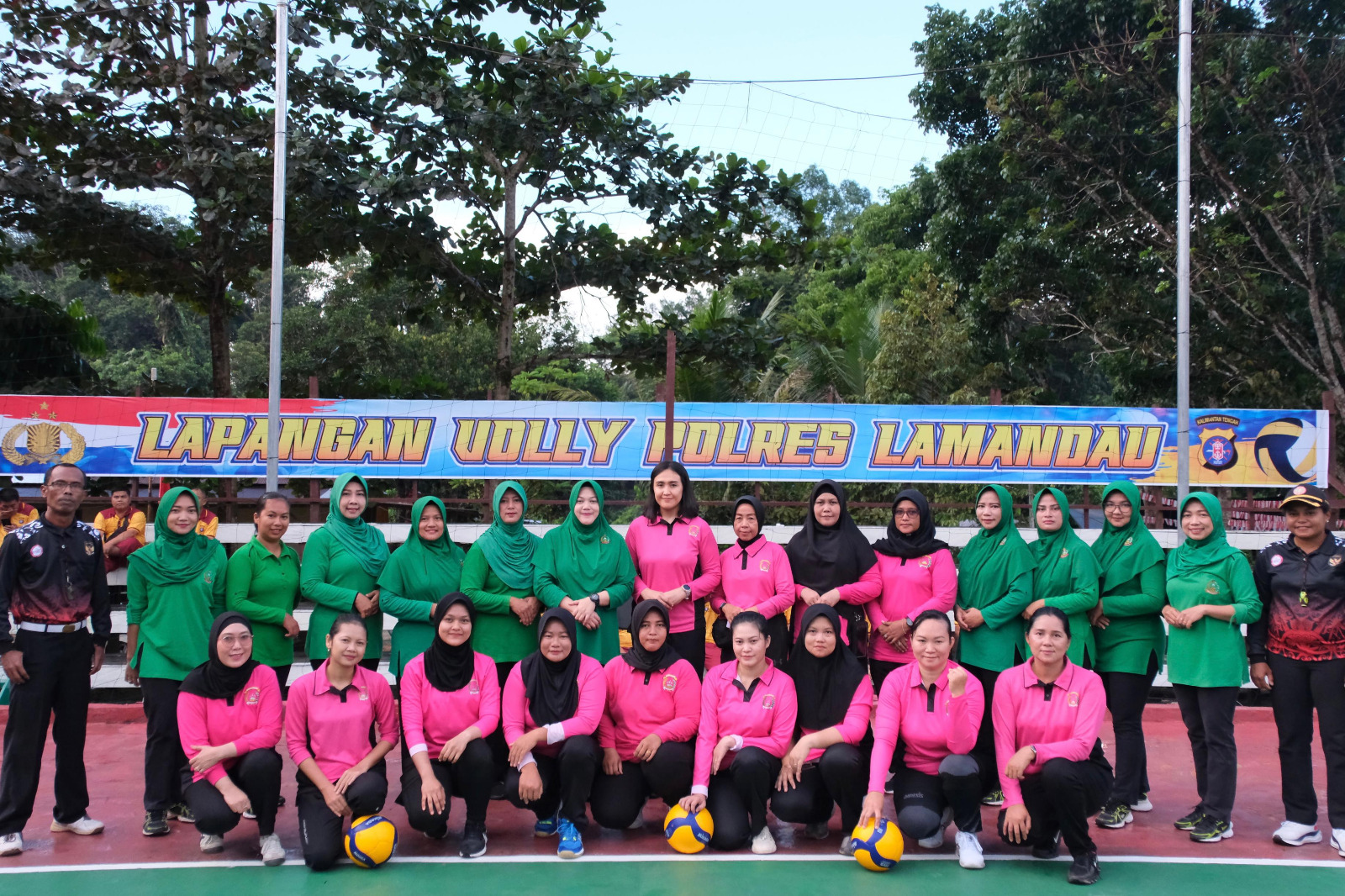 Meriahkan HUT RI ke-80 Polres Lamandau Adakan Pertandingan Persahabatan Bola Voly Bhayangkari VS Persit Kodim 1017 Lamandau