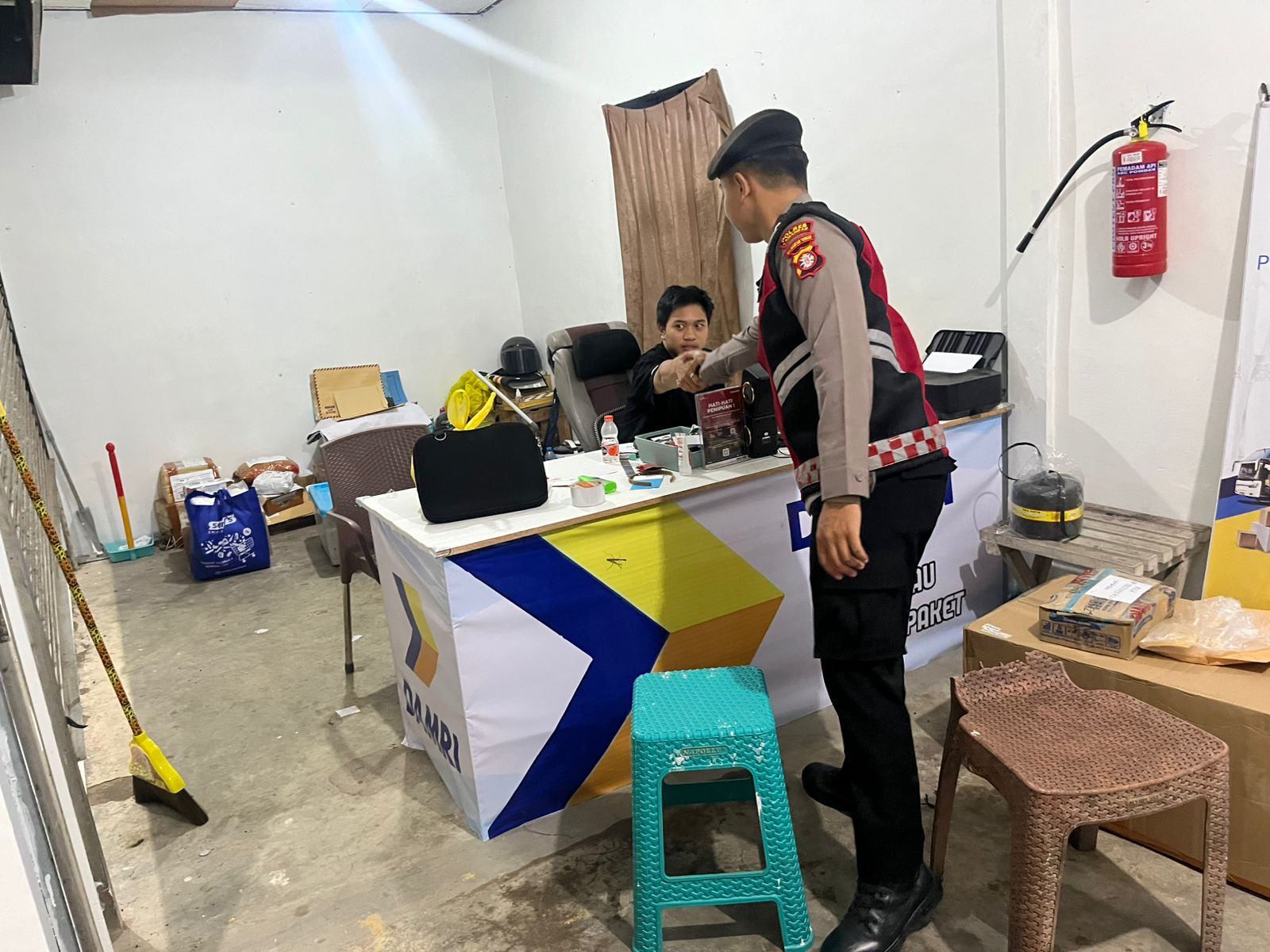 Sat Samapta Polres Lamandau Patroli Malam Hari, Jaga Kamtibmas dan sambang sejumlah Tempat