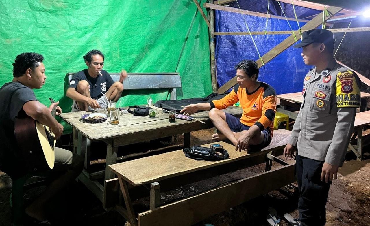 Piket Polsek Lamandau Sosialisasikan Penanggulangan Premanisme Berkedok Ormas