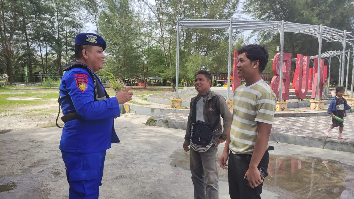 Ditpolairud Polda Kalteng Sambangi Masyarakat, Berikan Edukasi tentang Bahaya Terorisme dan Radikalisme