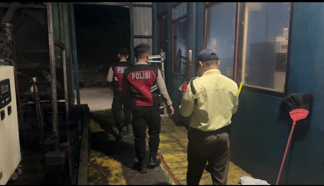 Sat Samapta Polres Lamandau Patroli Malam Hari, Jaga Kamtibmas dan sambang sejumlah Tempat