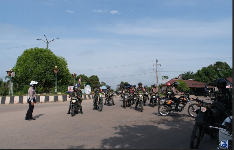 Sinergitas TNI-Polri Gelar Patroli Gabungan Skala Besar Jaga Kamtibmas dan Kondusifitas Wilayah Lamandau