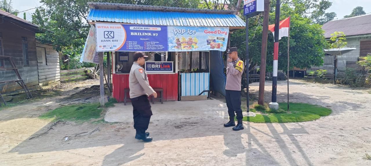 Patroli Dialogis, Polsek Tewang Sangalang Garing dan Pulau Malan Sampaikan Imbauan Kepada Warga.
