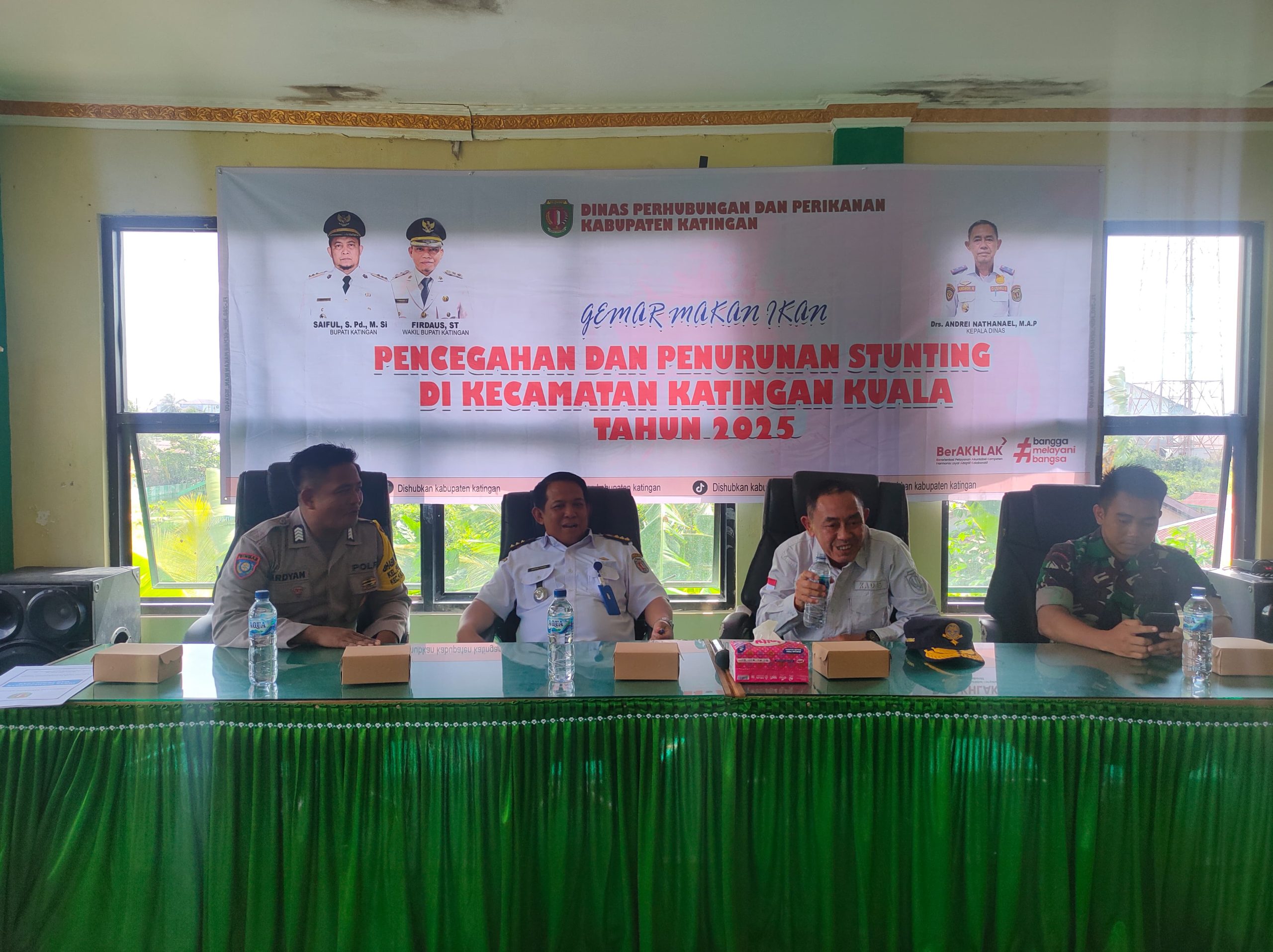KATINGAN–Polsek Katingan Kuala–Polres Katingan–Polda Kalimantan Tengah melalui Anggota Polsek Katingan Kuala Bripka Ardiansyah menghadiri undangan Sosialisasi Pencegahan dan Penurunan Stunting Kec Katingan Kuala 2025 di Aula utama Kec. Katingan Kuala