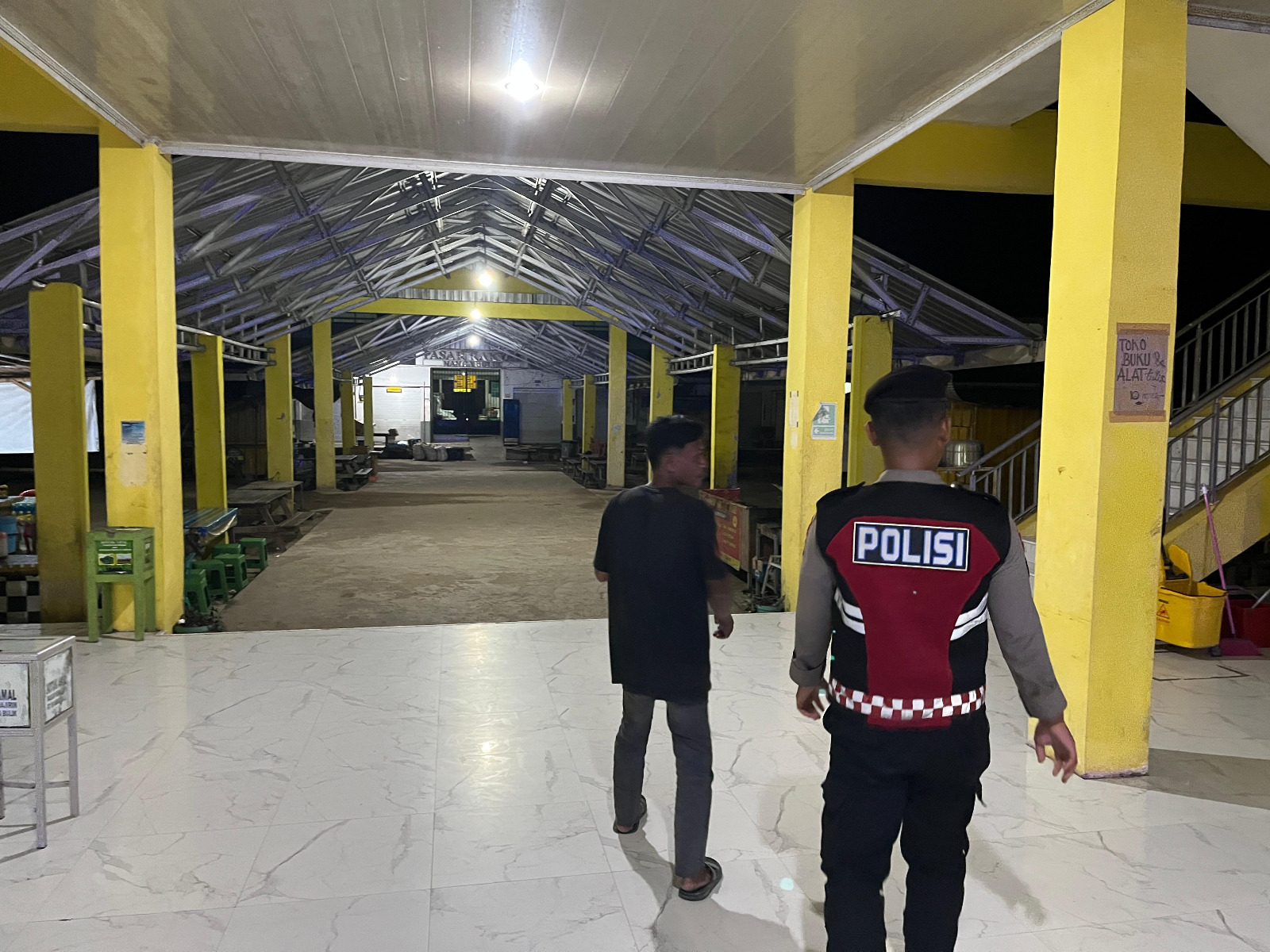 Sat Samapta Polres Lamandau Patroli Malam Hari, Jaga Kamtibmas dan sambang sejumlah Tempat