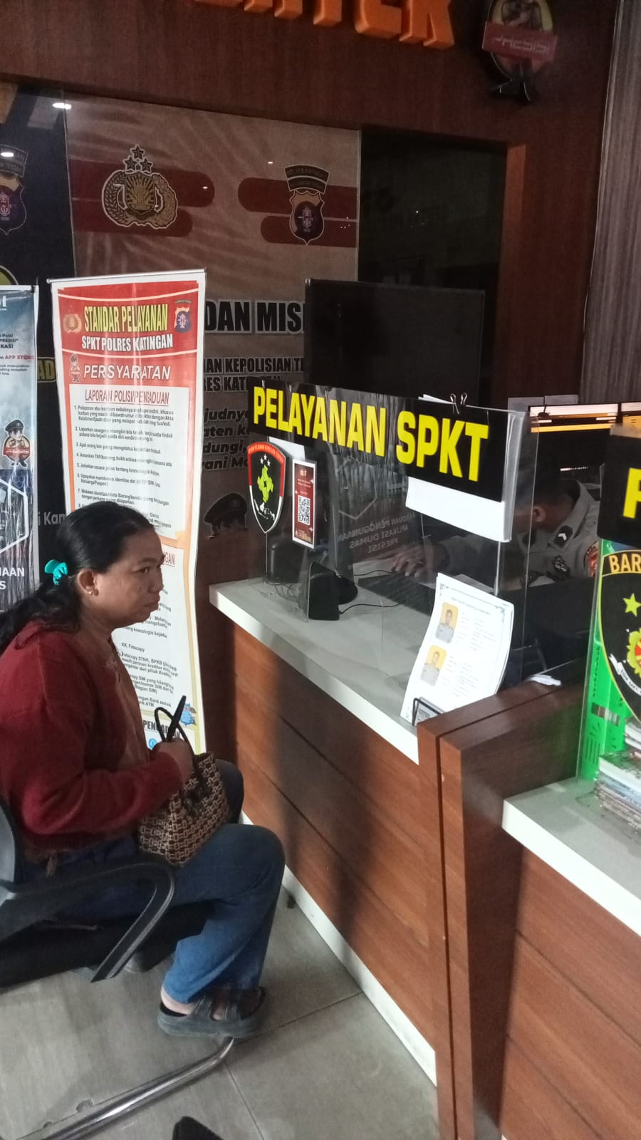 SPKT Polres Katingan Berikan Pelayanan Pembuatan Surat Keterangan Tanda Lapor