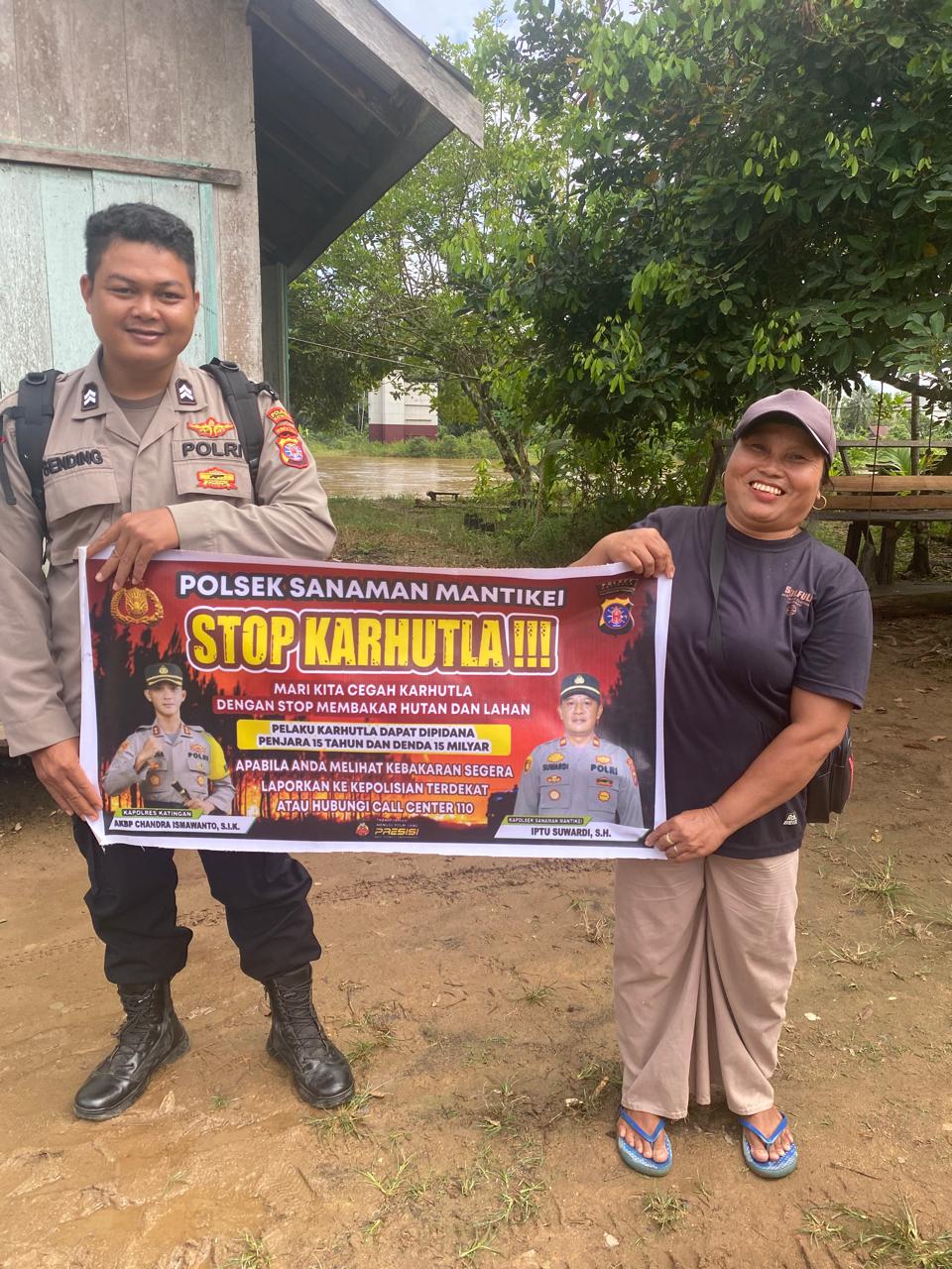 Bhabinkamtibmas Desa Tumbang Baraoi Sosialisasi imbauan tentang Karhutla