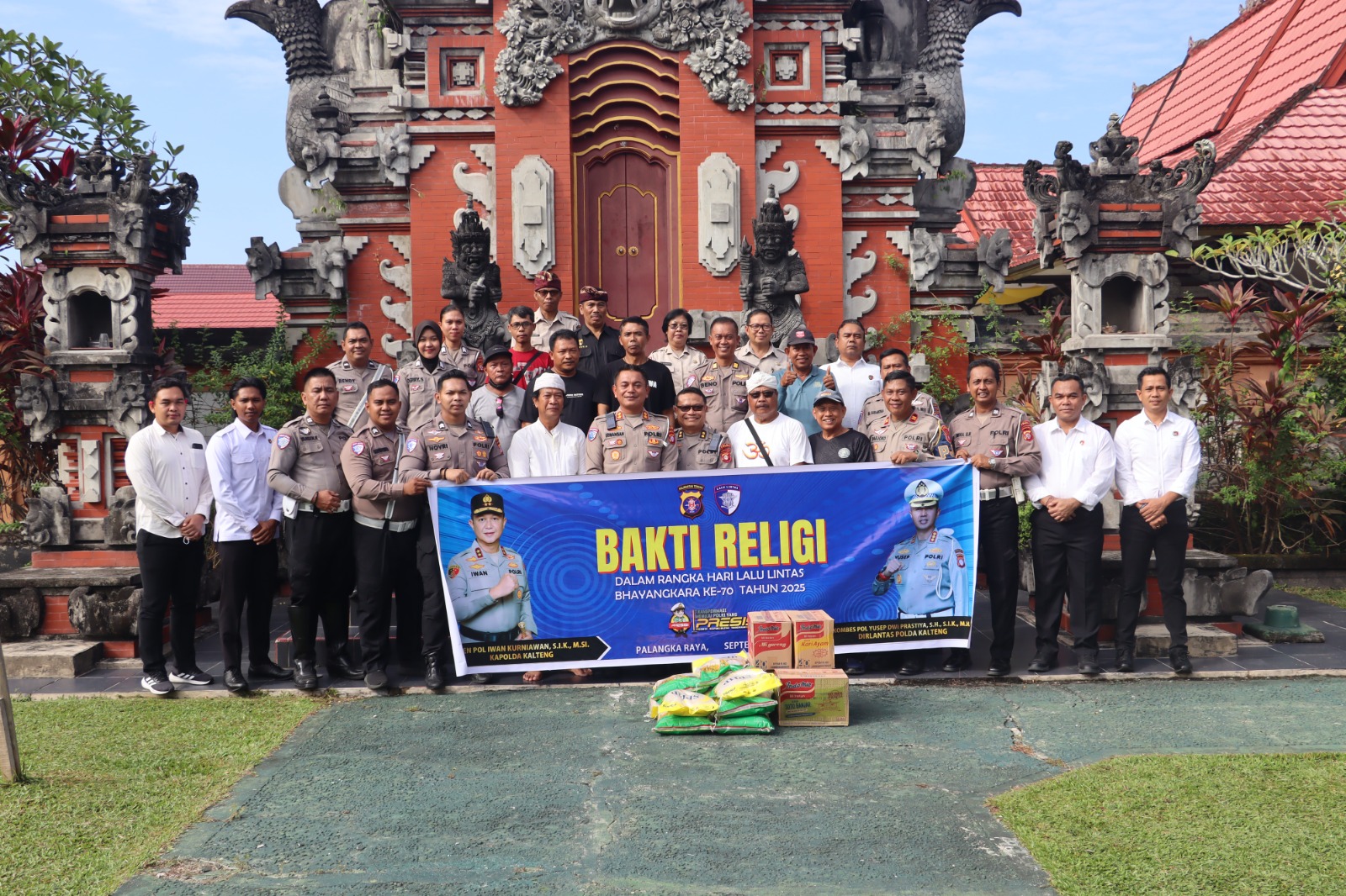 *Peringati Hari Lalu Lintas ke-70, Ditlantas Polda Kalteng Tebar Kepedulian Lewat Bakti Religi*