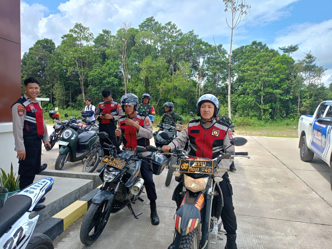 Personil Polres Lamandau Gelar Patroli Gabungan Wujudkan Rasa Aman di Tengah Masyarakat