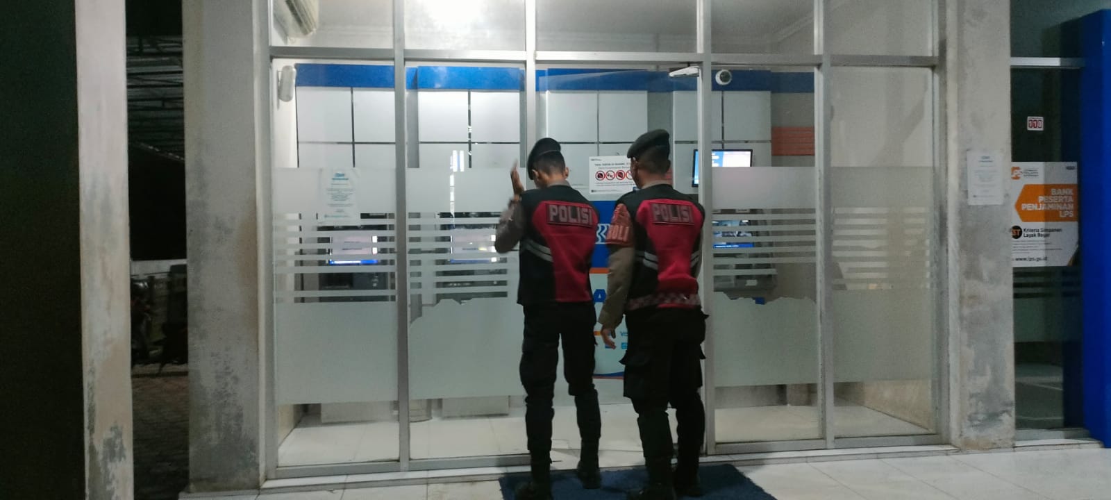 Piket Samapta melaksanakan Patroli di Objek-objek Vital Bank ATM