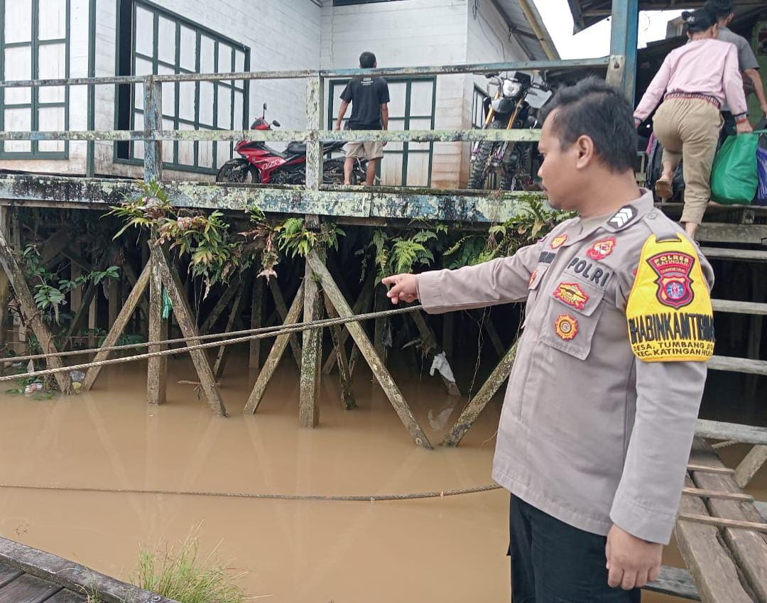 Debit Air terpantau normal , Polsek Katingan Hulu dan Bukit Raya Imbau Warga agar tetap selalu waspada.