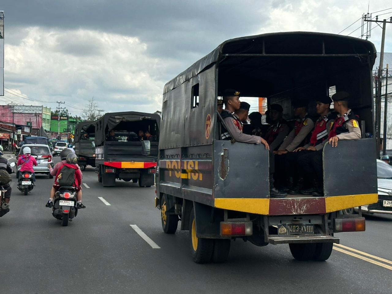 Patroli Gabungan TNI -Polri, Sisir Sejumlah Titik Vital di Palangka Raya