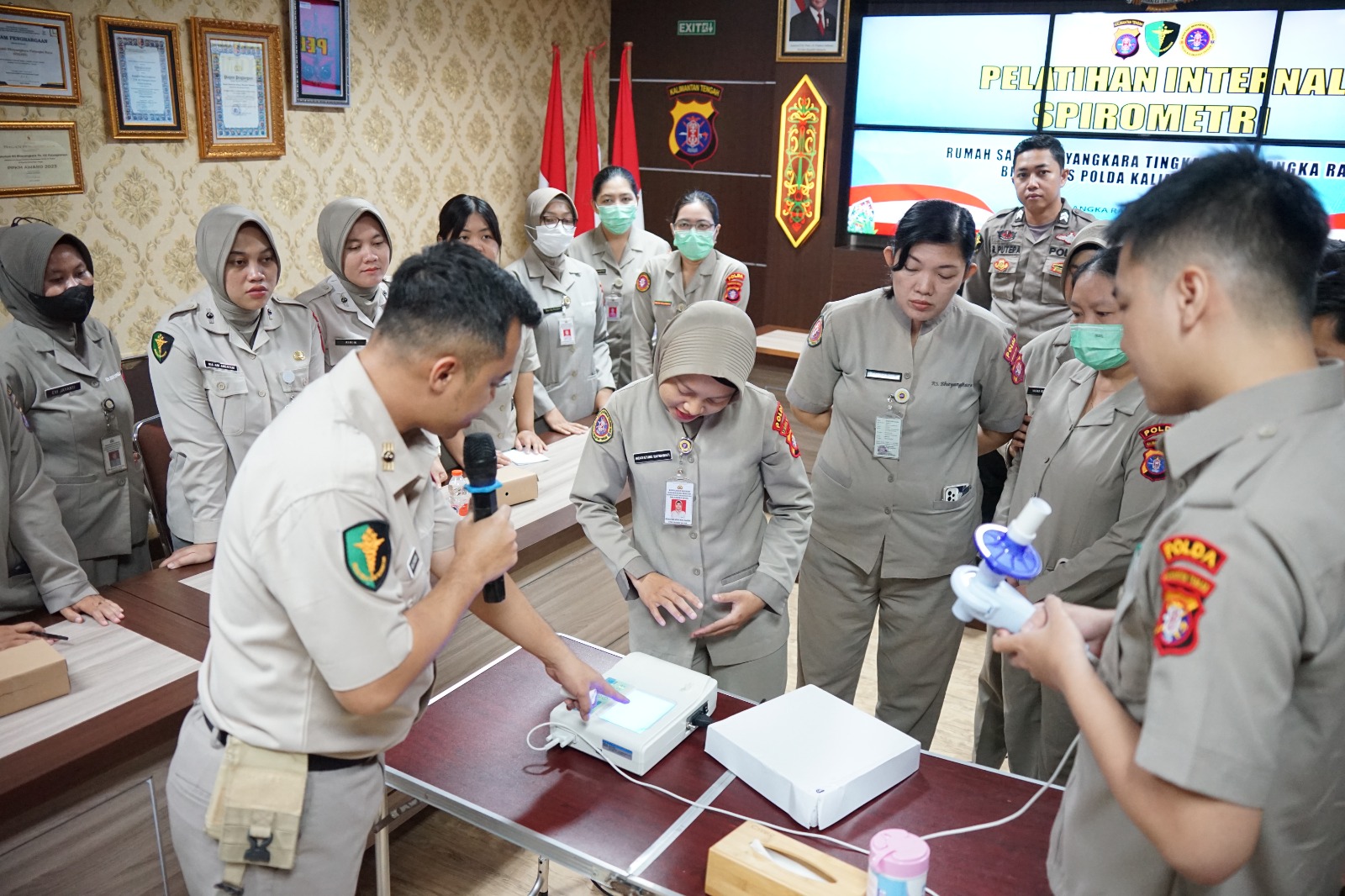 *Gelar Pelatihan Spirometri, Langkah Rumkit Bhayangkara Perkuat Layanan Pemeriksaan Paru*