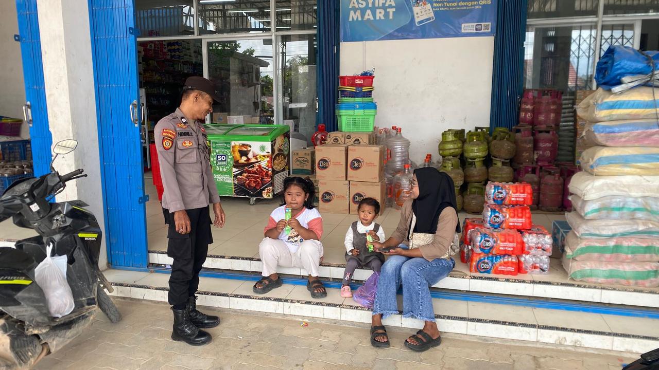 Personil Polsek Sematu Jaya laksanakan Patroli diwilkum Polsek Sematu Jaya