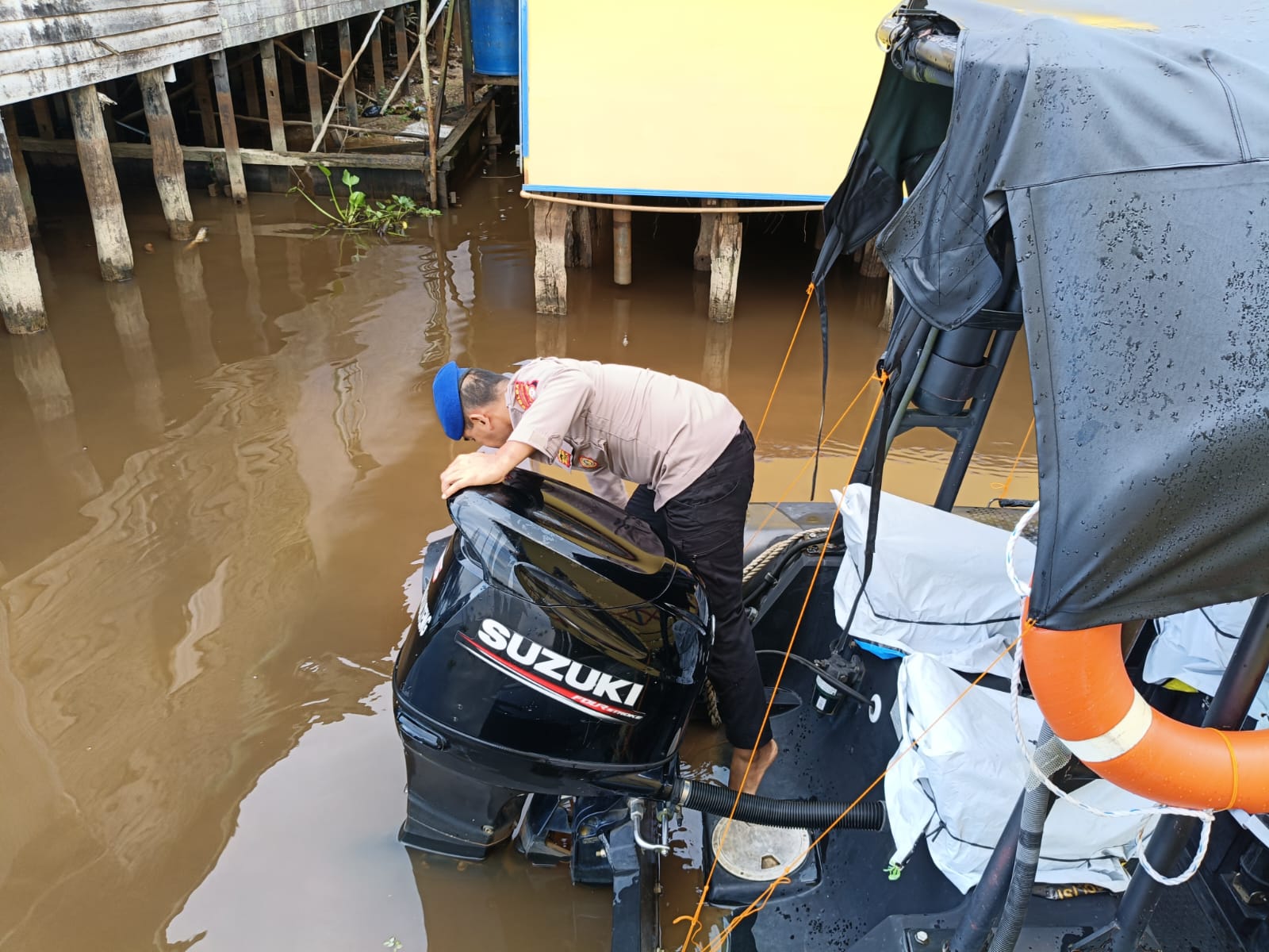 ‎Pastikan Keamanan Perairan, Ditpolairud Laksanakan Perawatan Kapal Secara Rutin