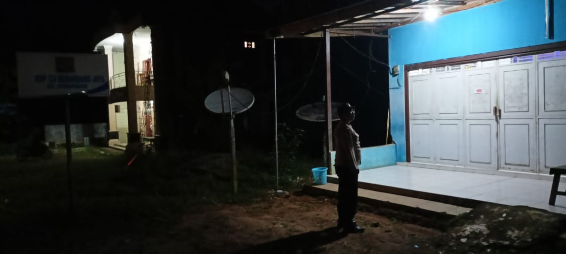 Piket Polsek Patroli kepertokoan diwilkum Polsek Delang