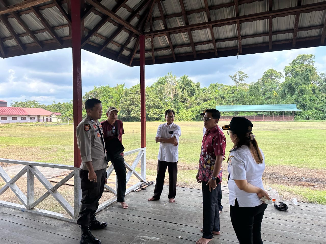 Perkuat Kamtibmas, Polsek Katingan Tengah Sambangi Warga