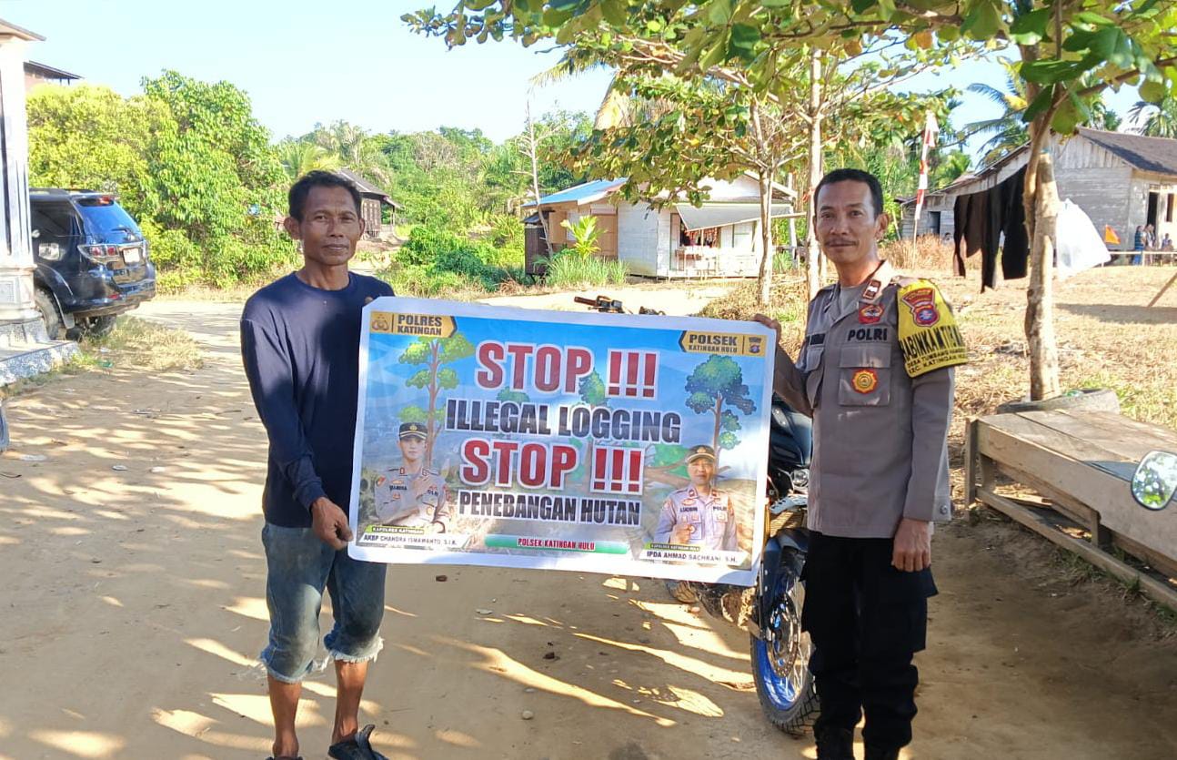 Upaya Pencegahan Penebangan Hutan secara Liar (Ilegal Logging), Bhabinkamtibmas sosialisasi kepada masyarakat.