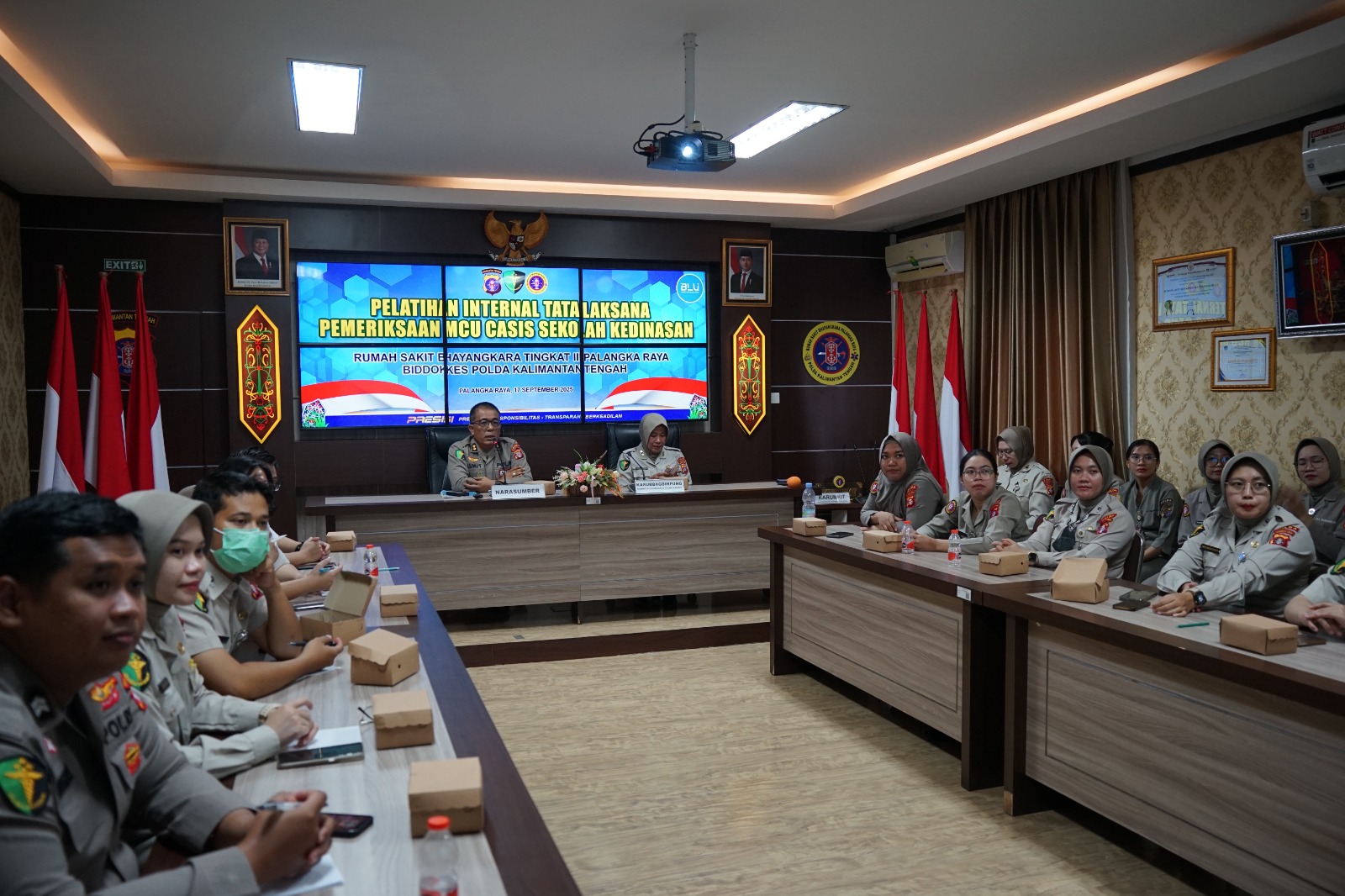 Gelar Pelatihan Internal, Rumkit Bhayangkara Latih Personel Tangani Pemeriksaan MCU Calon Siswa Sekolah Kedinasan