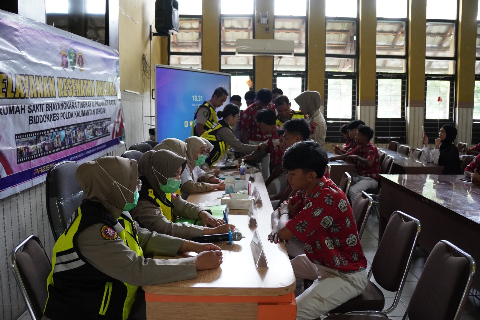 Dukung Kesehatan Pelajar, Rumkit Bhayangkara Polda Kalteng Hadirkan Layanan Untuk Siswa SMA