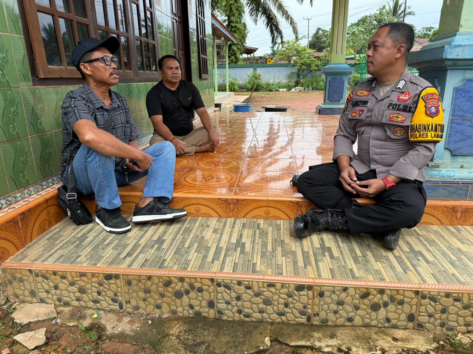 Personil Polsek Bulik Sosialisasikan Penanggulangan Premanisme Berkedok Ormas