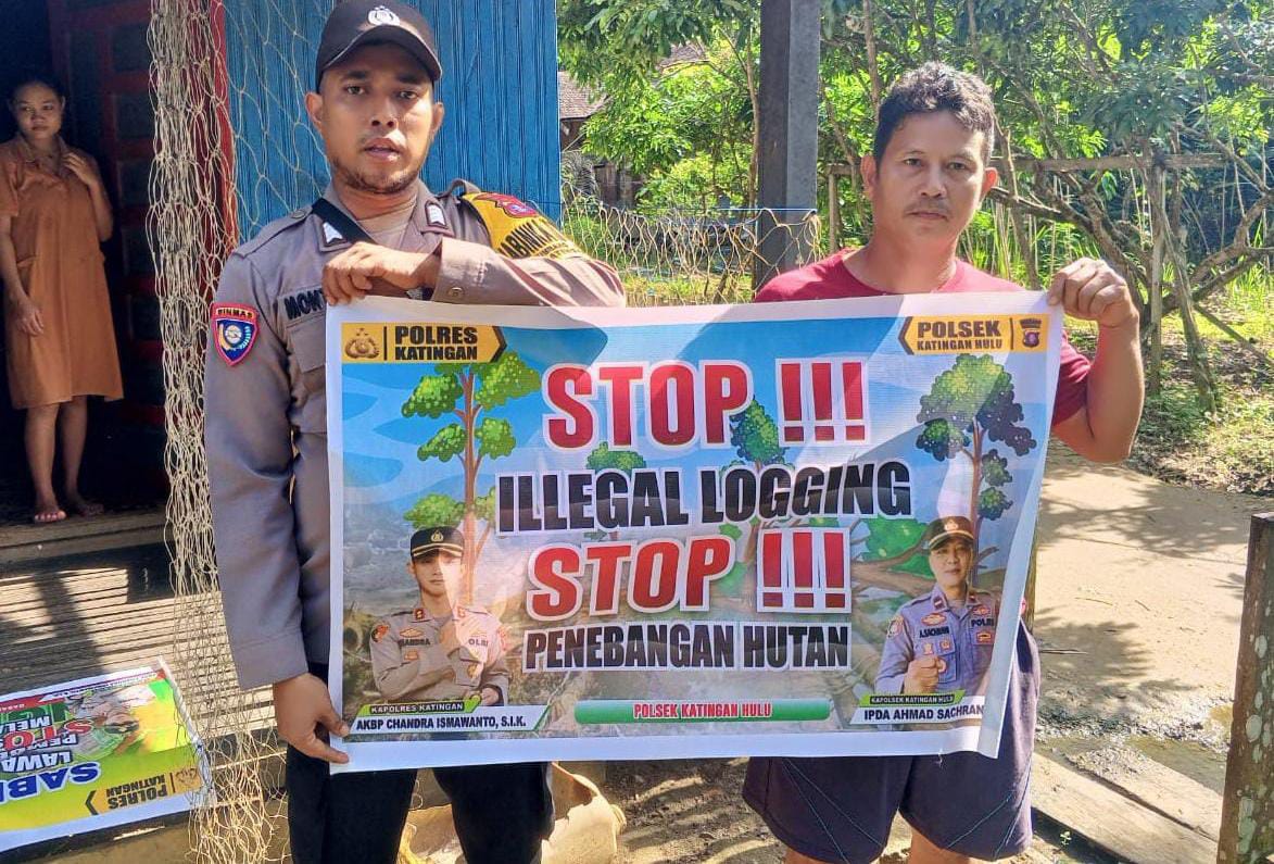 Upaya Pencegahan Penebangan Hutan secara Liar (Ilegal Logging), Bhabinkamtibmas sosialisasi kepada masyarakat.