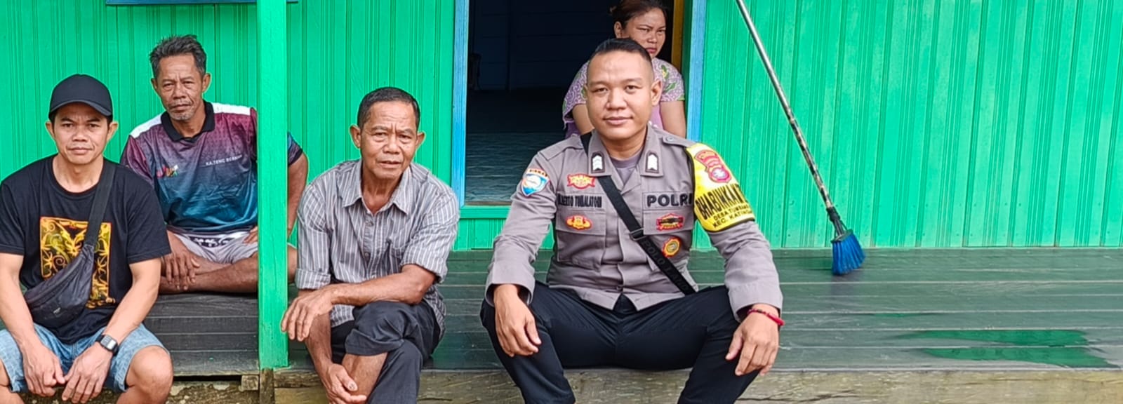 BHABINKAMTIBMAS POLSEK KATINGAN HULU MELAKSANAKAN SAMBANG KEPADA WARGA MASYARAKAT
