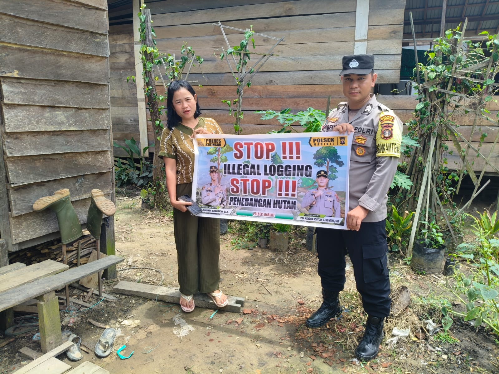 Bhabin Polsek Tws Garing gencar gencar dan Pulau Malan rutin sosialisasi larangan ilegal Logging dan Meaning.