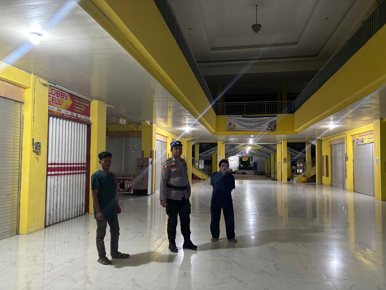 Personel Polsek melaksanakan Patroli di Wilkum Polsek Bulik