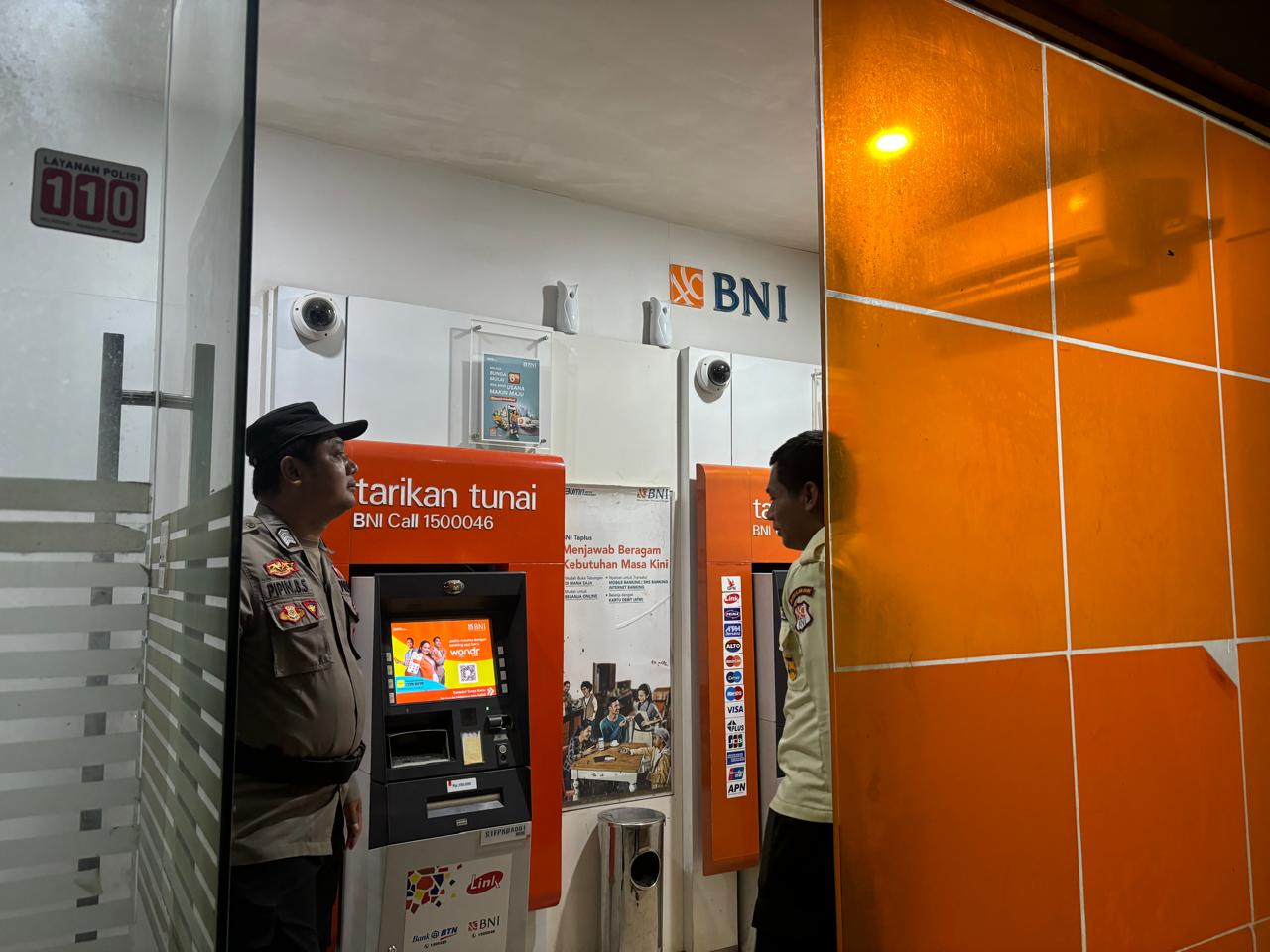 Polsek Bulik Patroli Sambangi Satpam Bank BNI
