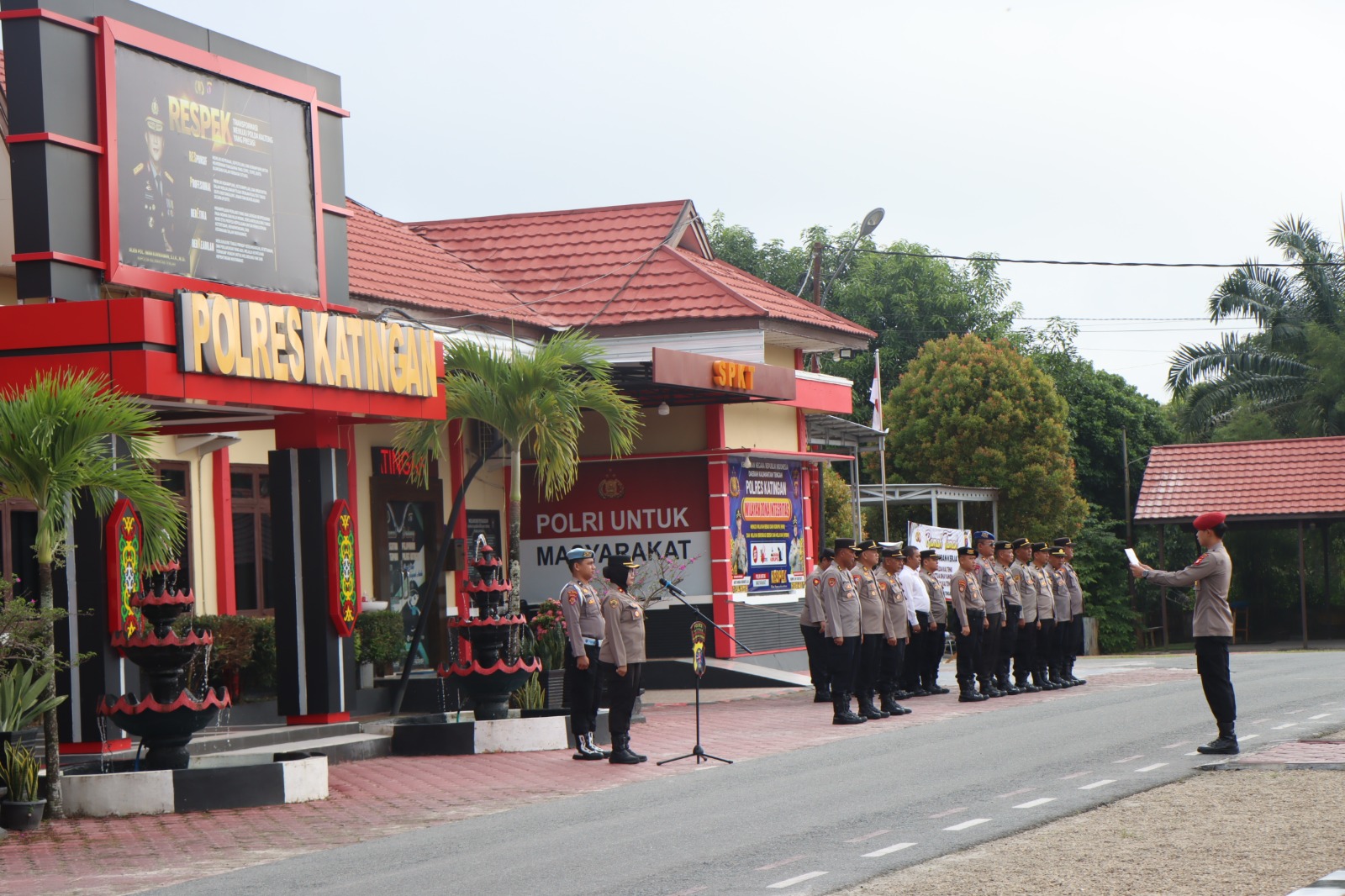 Wakapolres Katingan Pimpin Apel Pagi, Sampaikan Apresiasi atas Suksesnya Kunjungan Kapolda