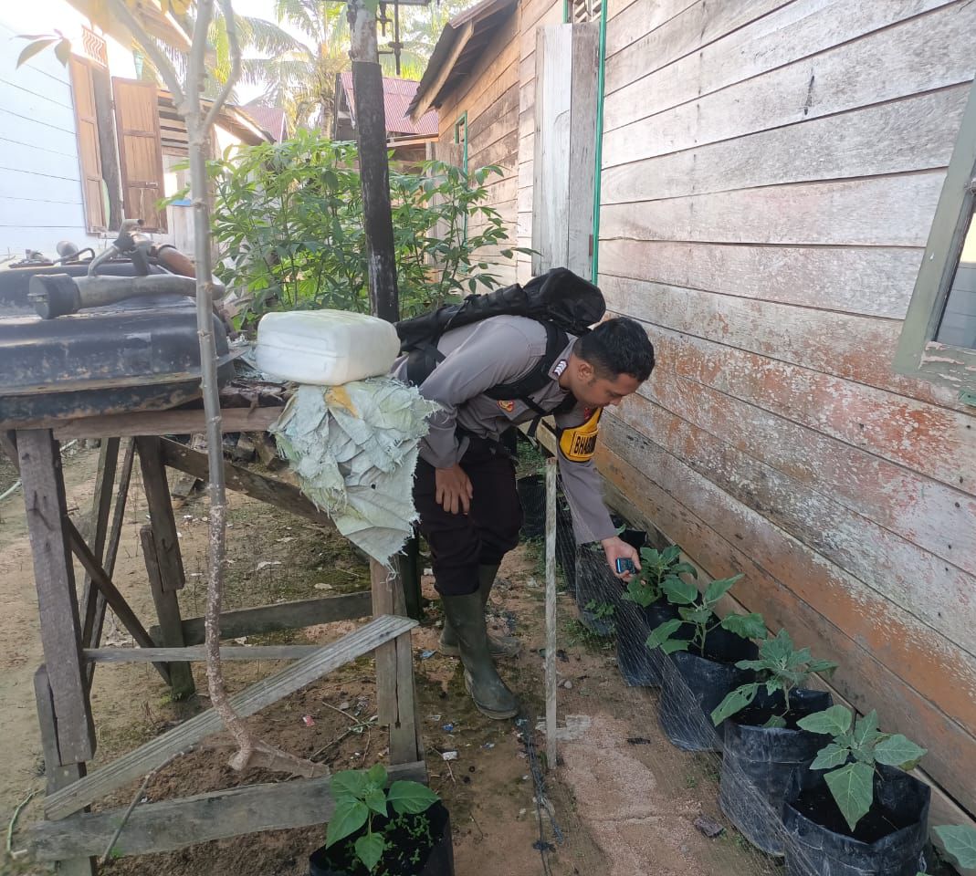 Dukung Ketahanan Pangan, Bhabinkamtibmas Polsek Bulik Silaturahmi ke masyarakat terkait Program Asta Cita Presiden RI