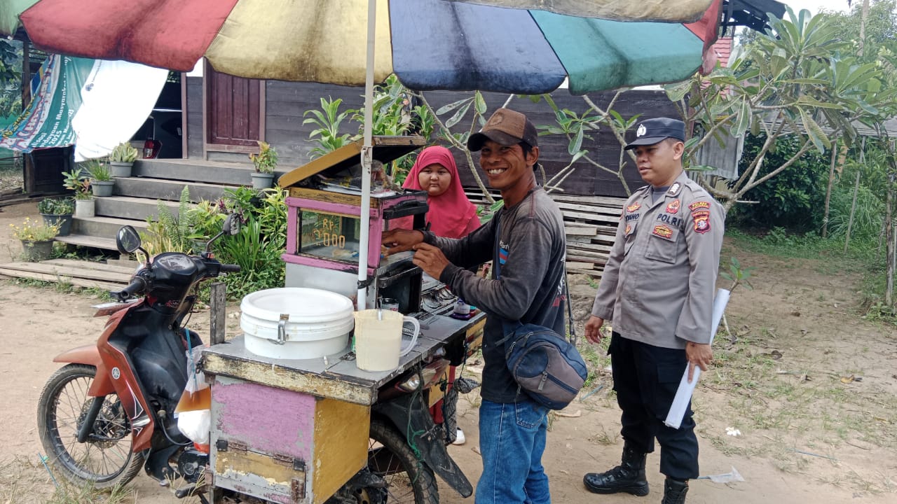 Lewat Sambang Bhabinkamtibmas Ajak Warga Wujudkan Kamtibmas Kondusif