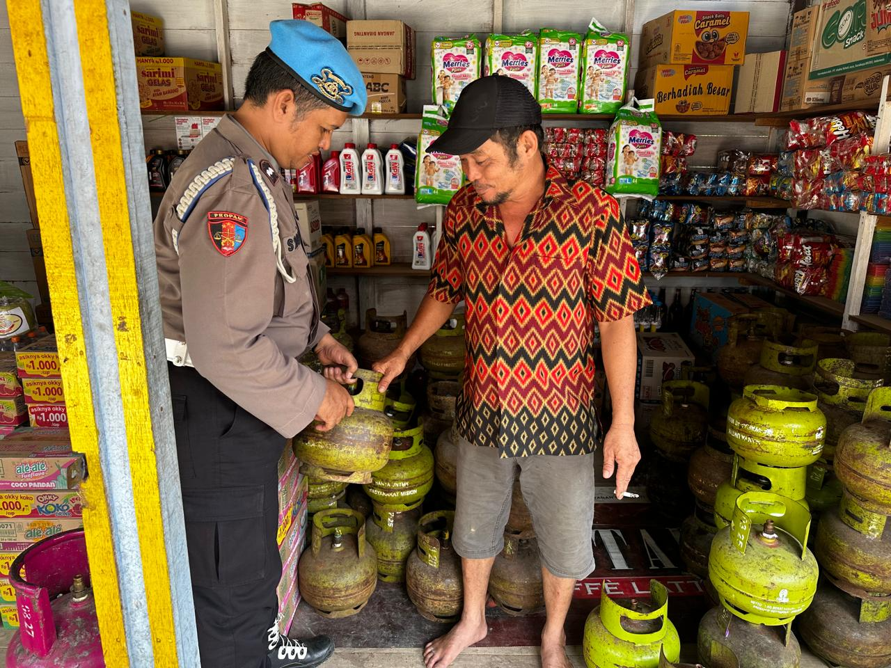 Polsek Teweh Timur Laksanakan Pengecekan Sembako untuk Pastikan Stabilitas Harga dan Ketersediaan