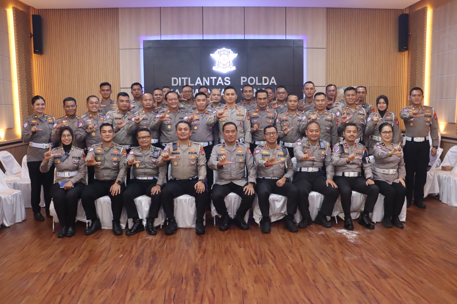 Ditlantas Polda Kalteng Terima Arahan Wakapolda Kalteng, Tekankan Peran Polantas Dalam Edukasi Tertib Berlalu Lintas