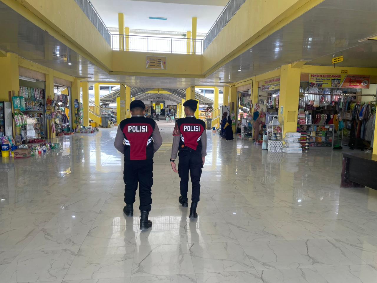 Satuan Samapta Patroli di Pasar Wilayah Hukum Polres Lamandau