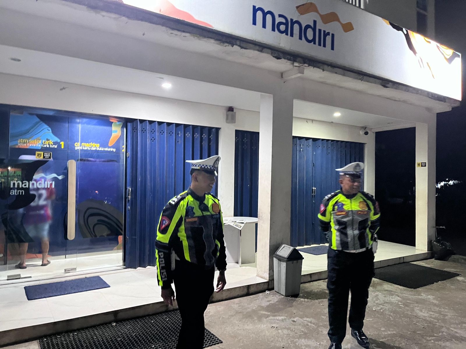 Sat Lantas Polres Lamandau Gelar Patroli Malam di Objek Vital Demi Ciptakan Kamtibmas Kondusif