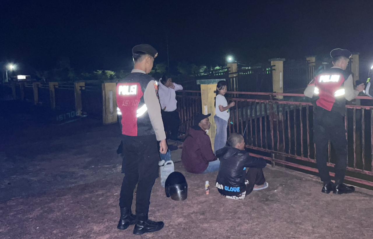 Sat Samapta Polres Lamandau Patroli Malam Hari, Jaga Kamtibmas dan sambang sejumlah Tempat
