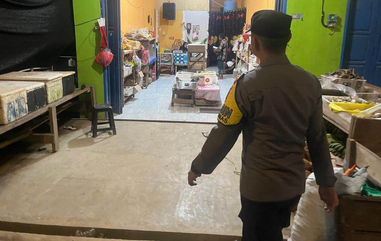 Personel Polsek lamandau melaksanakan sambang kerumah warga