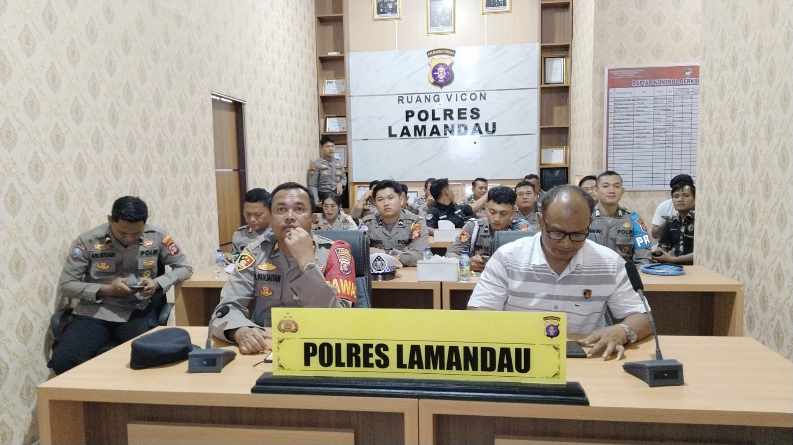 Personel Polres Lamandau Ikuti Kegiatan Binrohtal Secara Daring Dipimpin Kapolda Kalteng