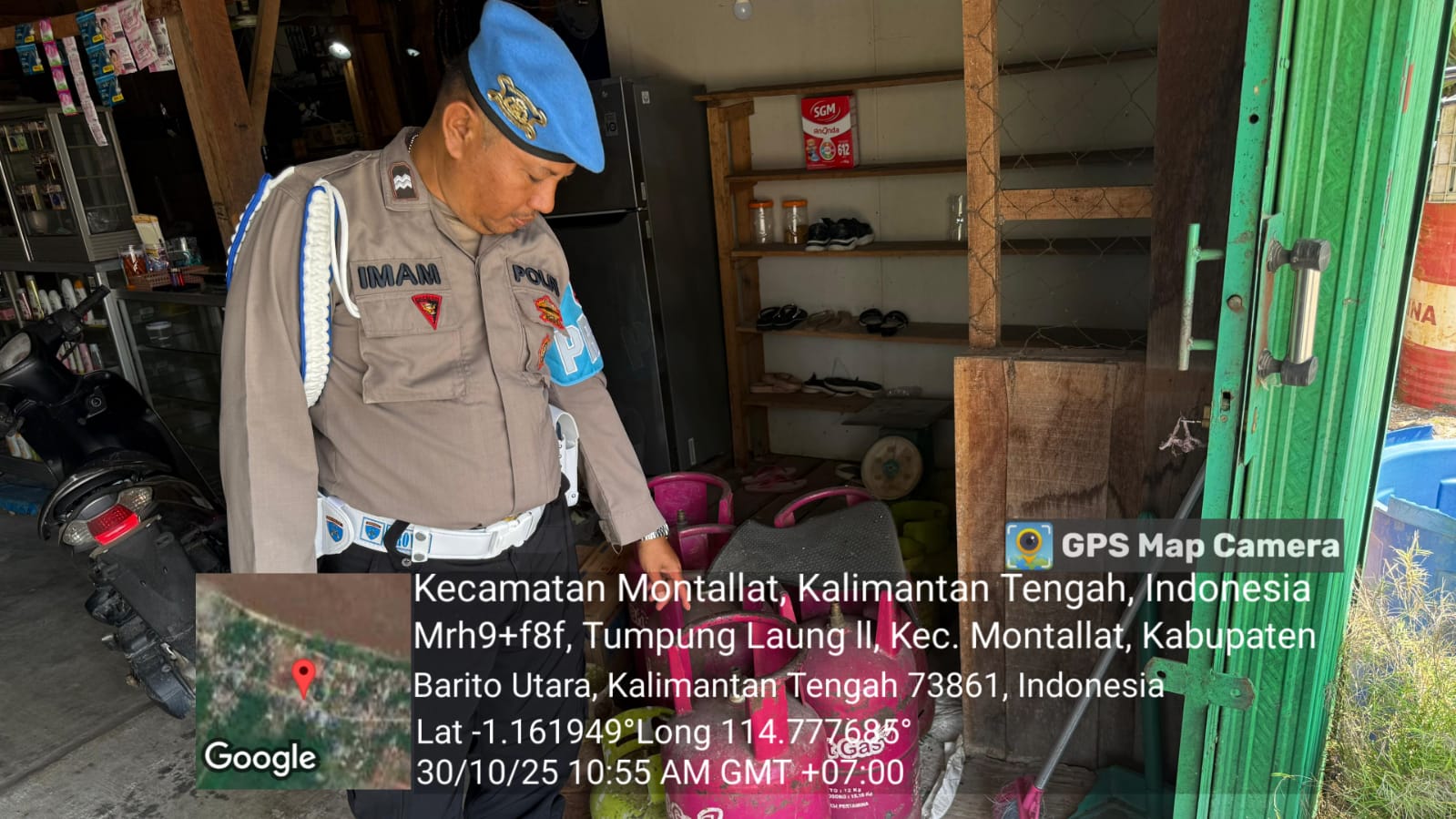 **Polsek Montallat Laksanakan Pengecekan Gas LPG Untuk Pantau Stok Dan Harga Di Pasaran**