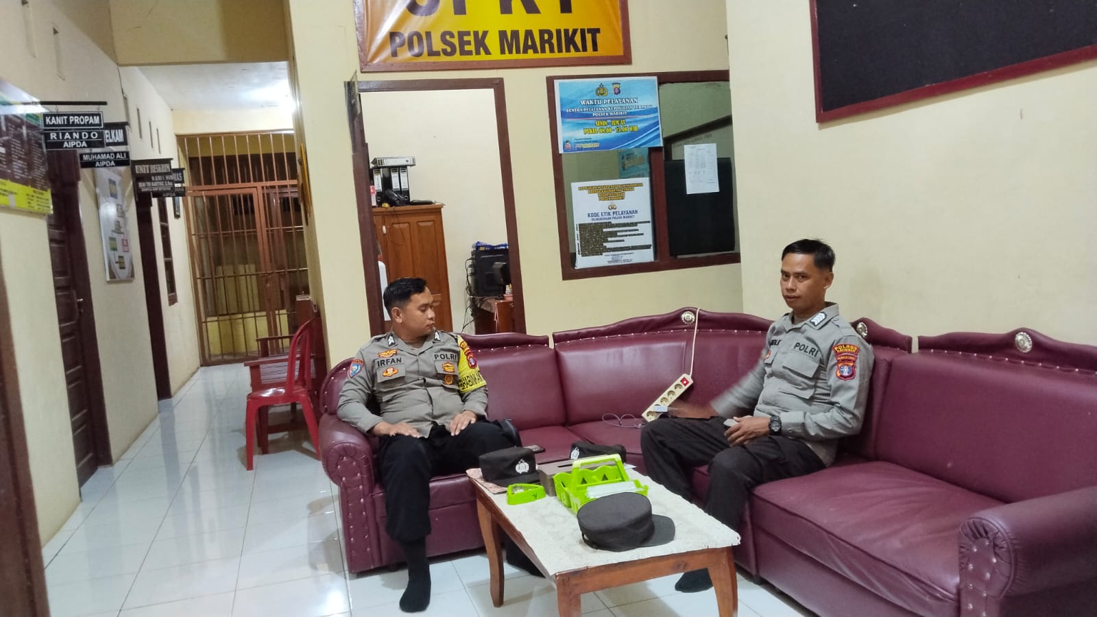 Tingkatkan Keamanan dan Pelayanan Markas Komando (Mako), Pers Polsek Marikit Laksanakan Stand By.