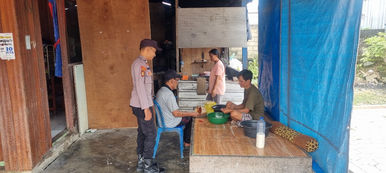 Personil Polsek Sematu Jaya laksanakan Patroli diwilkum Polsek Sematu Jaya