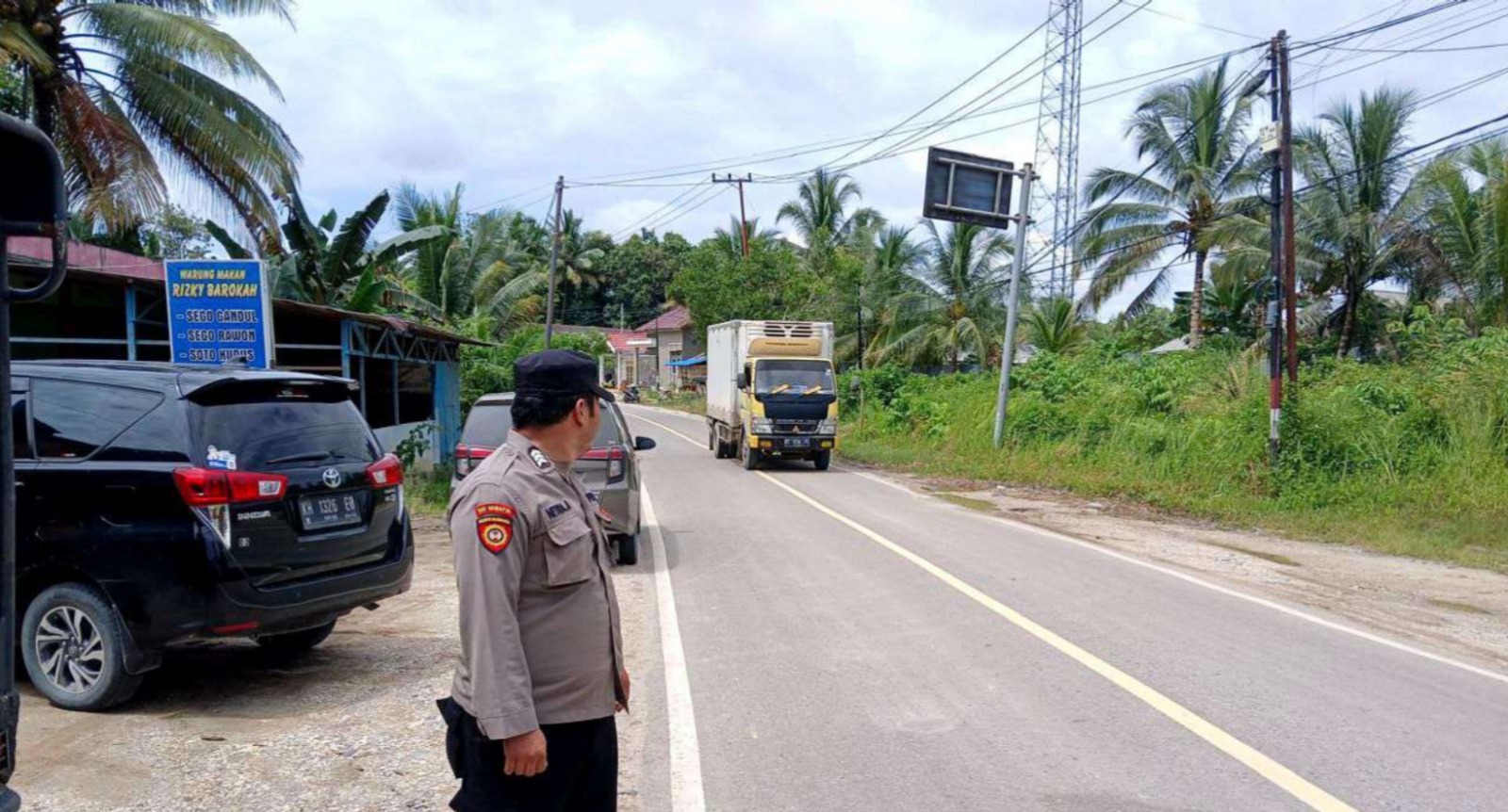 Ciptakan Situasi Kamtibmas Yang Kondusif Di Wilayah Hukum Teweh Tengah, Polsek Teweh Tengah Laksanakan Patroli Kamtibmas