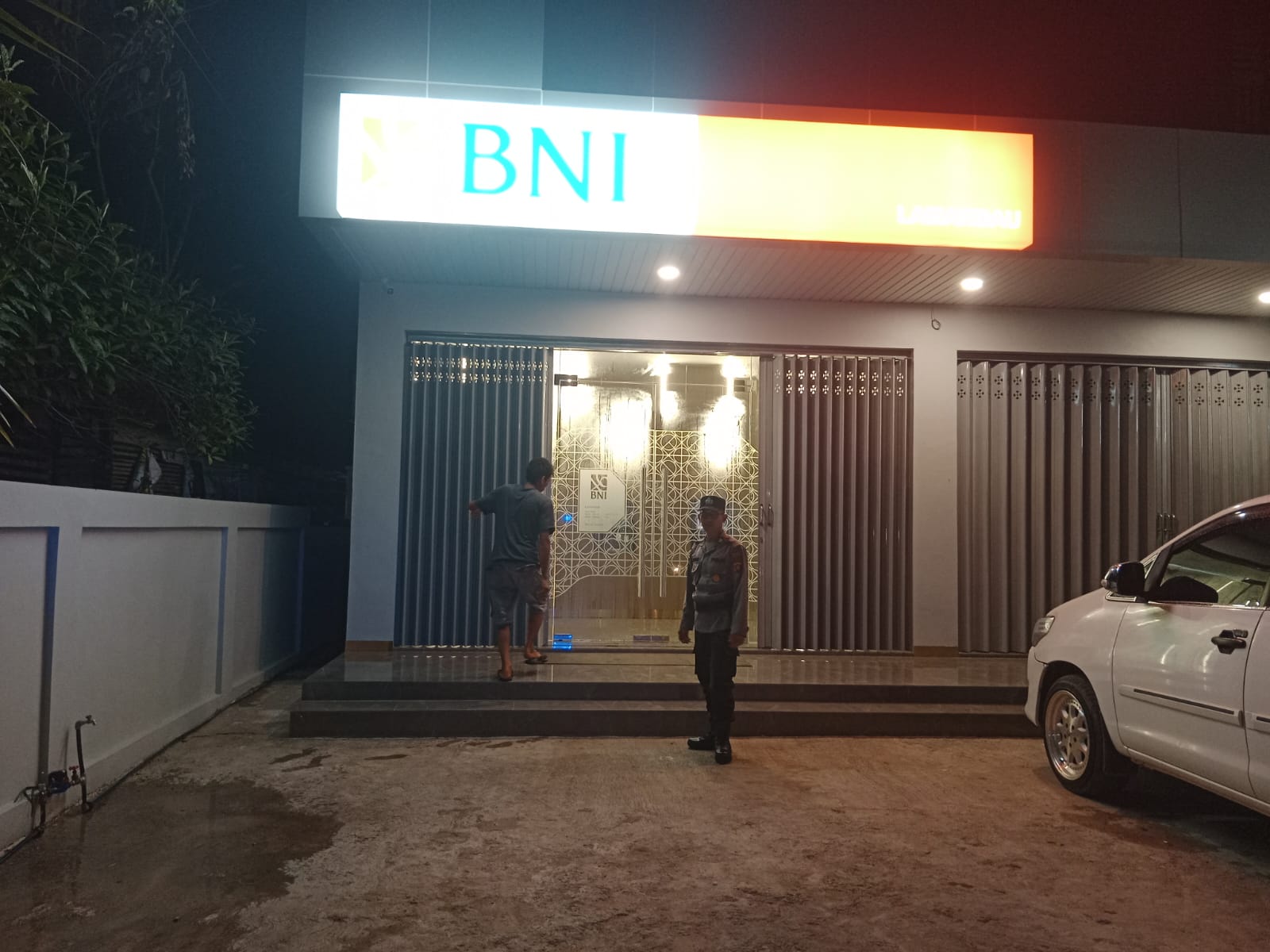 Piket Malam Polsek Bulik Patroli ke Perbankan (ATM) diwilkum Polsek Bulik